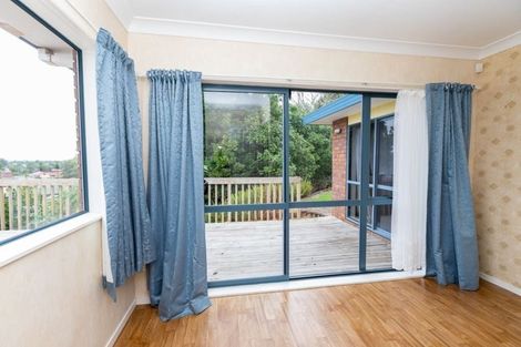 Photo of property in 27 Church Road, Pukete, Hamilton, 3200