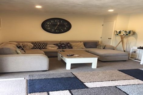 Photo of property in 12 Glendawn Place, Bayview, Auckland, 0629