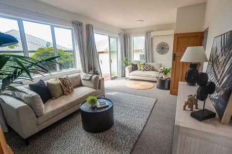 Photo of property in 14 Saint Martins Road, Saint Martins, Christchurch, 8022