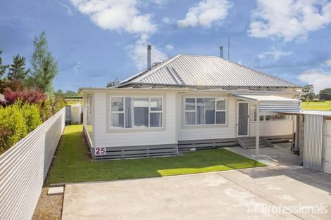 Photo of property in 25 Hilton Road, Carterton, 5713