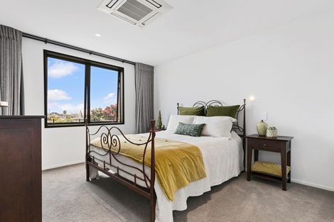 Photo of property in 563 Grenada Street, Papamoa Beach, Papamoa, 3118