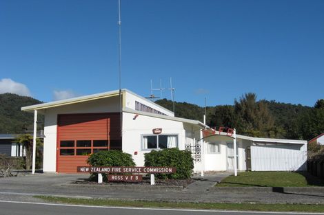 Photo of property in 15 Moorhouse Street, Ross, 7812