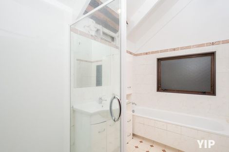 Photo of property in 1 Kim Street, Khandallah, Wellington, 6035