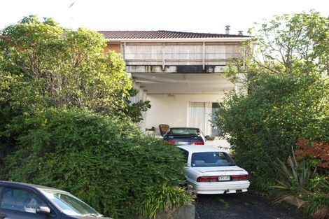 Photo of property in 8 Tanglewood Place, Cockle Bay, Auckland, 2014