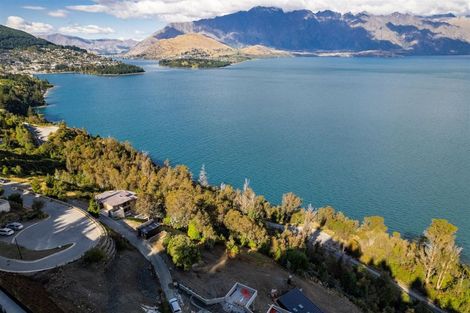 Photo of property in 9 Crystal Lane, Fernhill, Queenstown, 9300