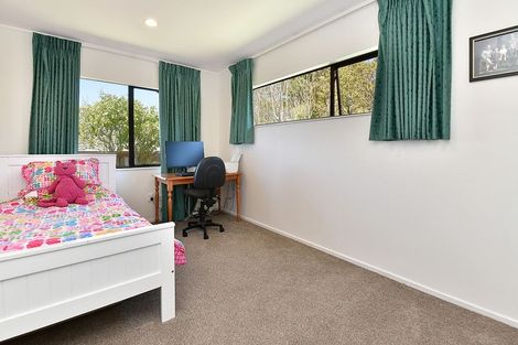 Photo of property in 47 Shuttleworth Place, Manly, Whangaparaoa, 0930