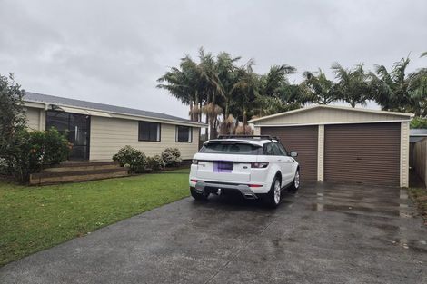 Photo of property in 1/26 Compass Place, Te Atatu Peninsula, Auckland, 0610