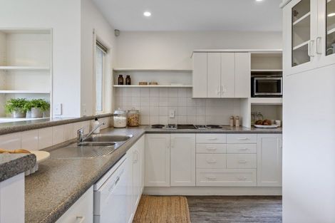 Photo of property in 6a Makora Street, Fendalton, Christchurch, 8041