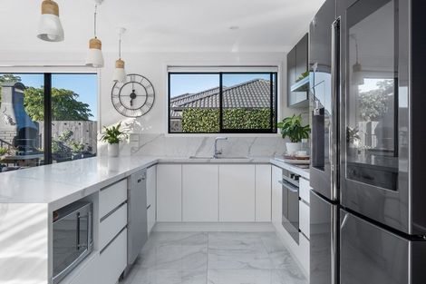 Photo of property in 3 Cecilia Place, Papamoa Beach, Papamoa, 3118