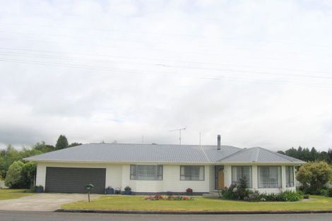 Photo of property in 49 Goldfinch Street, Ohakune, 4625