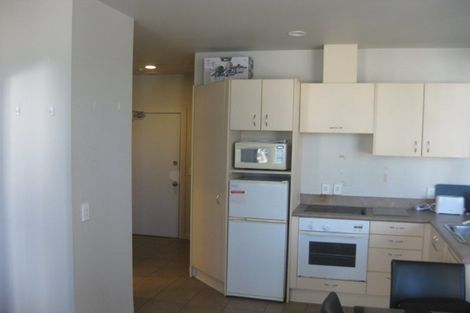 Photo of property in Terrace Tower Apartments, 4a/126 The Terrace, Wellington Central, Wellington, 6011