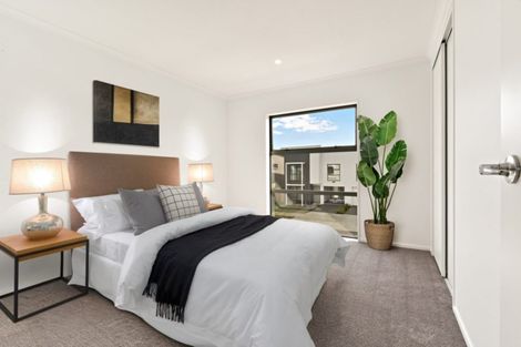 Photo of property in 21 Vincent Mcgrath Crescent, Swanson, Auckland, 0614