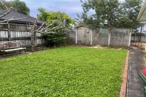 Photo of property in 2/35 Collingwood Street, Waterloo, Lower Hutt, 5011