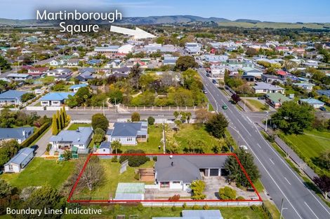 Photo of property in 30 Kitchener Street, Martinborough, 5711
