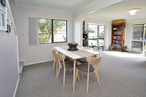 Photo of property in 42 Dixon Road, Fitzroy, Hamilton, 3206