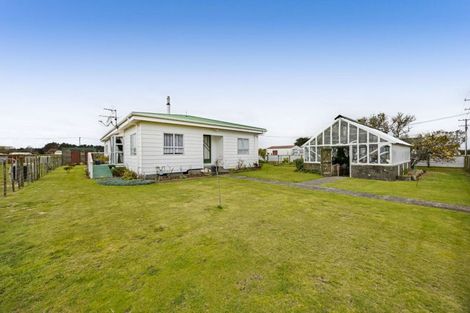 Photo of property in 52 Wallscourt Place, Normanby, Hawera, 4614