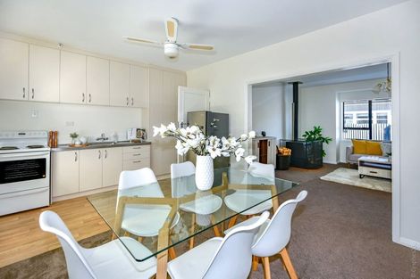 Photo of property in 266 Wainoni Road, Avondale, Christchurch, 8061