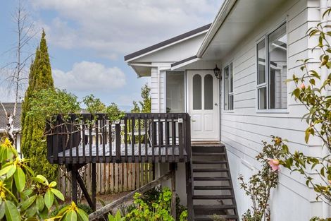 Photo of property in 6 Ngaio Place, Lansdowne, Masterton, 5810