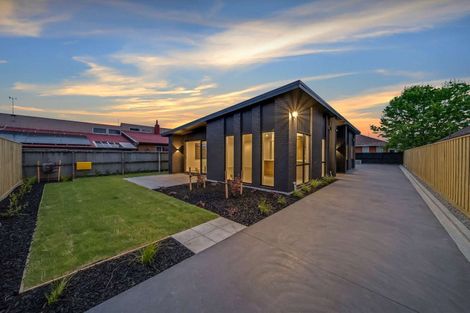 Photo of property in 2/557 Cranford Street, Papanui, Christchurch, 8052
