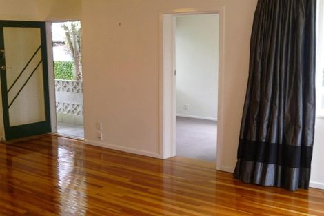 Photo of property in 2/201 Prospect Road, Hastings, 4122