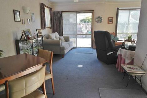 Photo of property in 2/8 Peverel Street, Riccarton, Christchurch, 8011