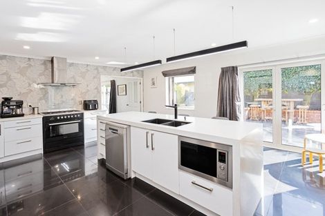 Photo of property in 16 Hoffman Court, Waikiwi, Invercargill, 9810