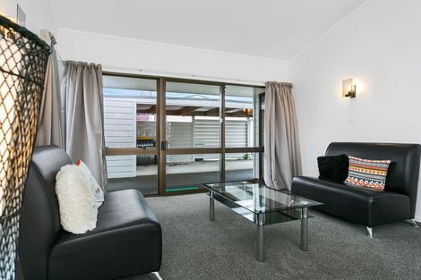 Photo of property in 44a Queen Street, Cambridge, 3434