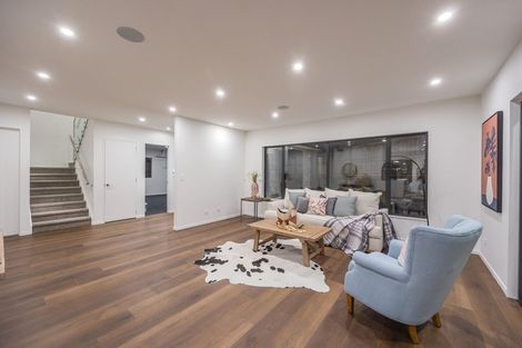 Photo of property in 5 Paitry Place, Swanson, Auckland, 0614