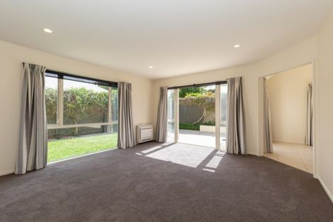 Photo of property in 1/10 Coniston Avenue, Ilam, Christchurch, 8041