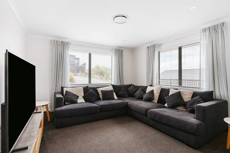 Photo of property in 8 Oyster Place, Omokoroa, 3114