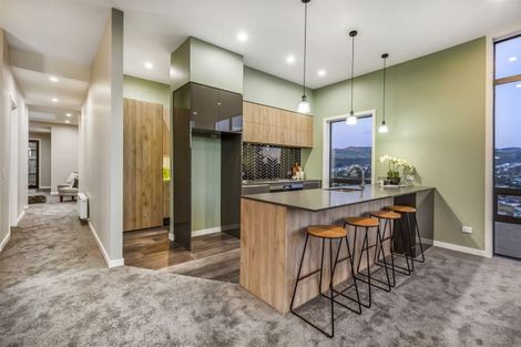 Photo of property in 29 Queen Charlotte Drive, Aotea, Porirua, 5024