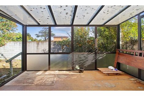 Photo of property in 5/17 Swanson Road, Henderson, Auckland, 0610