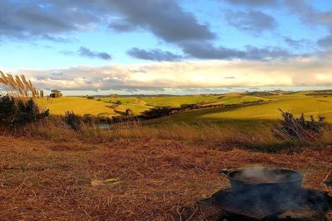 Photo of property in 107c Hall Road, Tinopai, 0593