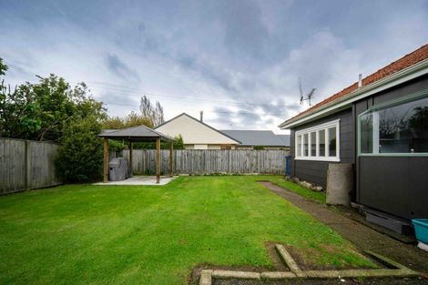 Photo of property in 48 Braid Road, St Andrews, Hamilton, 3200