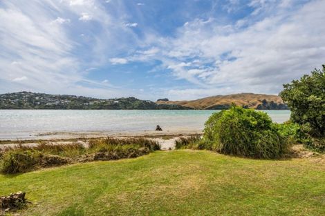 Photo of property in 57-59 Seaview Road, Paremata, Porirua, 5024