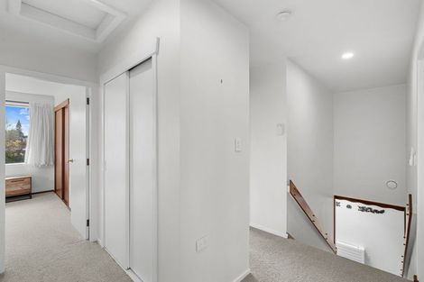 Photo of property in 42 Camberwell Place, Avonhead, Christchurch, 8042