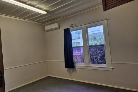 Photo of property in 11 Amesbury Street, Palmerston North, 4410