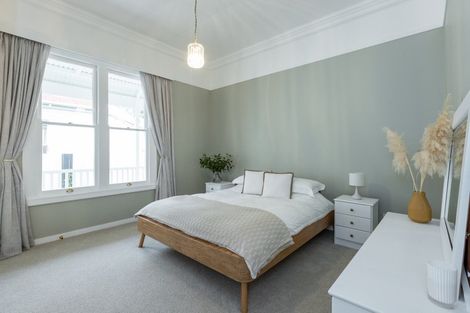 Photo of property in 402 Avenue Road West, Hastings, 4122