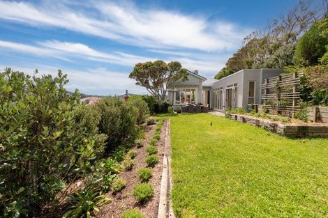 Photo of property in 15 Garfield Street, Brooklyn, Wellington, 6021