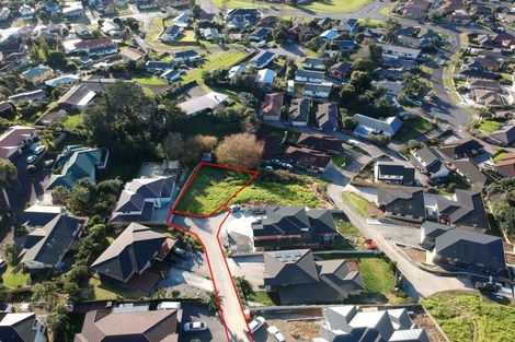 Photo of property in 26 Bartells Drive, Goodwood Heights, Auckland, 2105