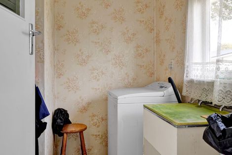 Photo of property in 23 Caledonia Street, Hawera, 4610