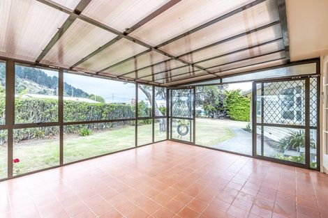 Photo of property in 253 Port Hills Road, Heathcote Valley, Christchurch, 8022