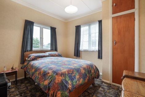 Photo of property in 112 Shamrock Street, Takaro, Palmerston North, 4412