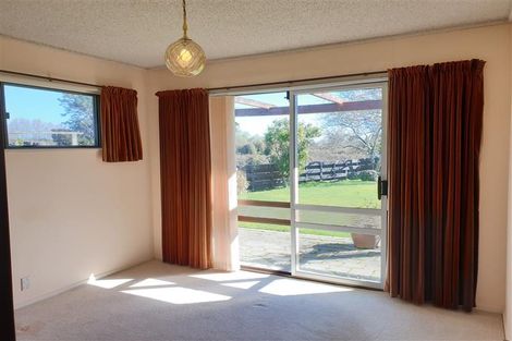 Photo of property in 56 Kentucky Way, Awapuni, Palmerston North, 4412