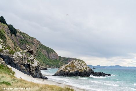 Photo of property in 17 Moana Street, Aramoana, Port Chalmers, 9082