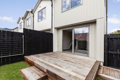 Photo of property in 8/15 Awamutu Grove, Waiwhetu, Lower Hutt, 5010