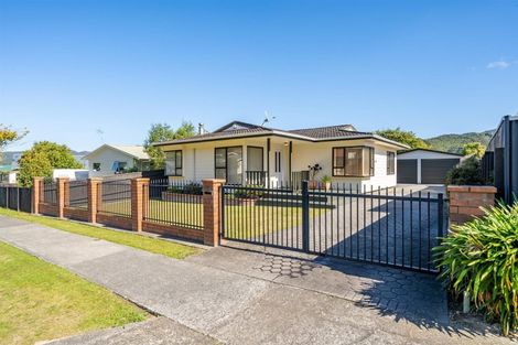 Photo of property in 33 Trelawney Road, Wainuiomata, Lower Hutt, 5014