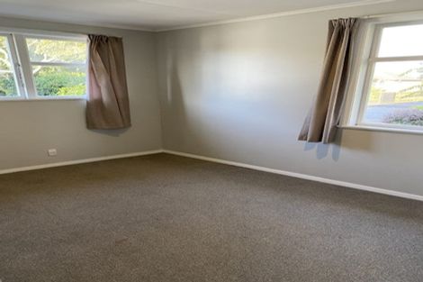 Photo of property in 6 Croall Crescent, St Andrews, Hamilton, 3200