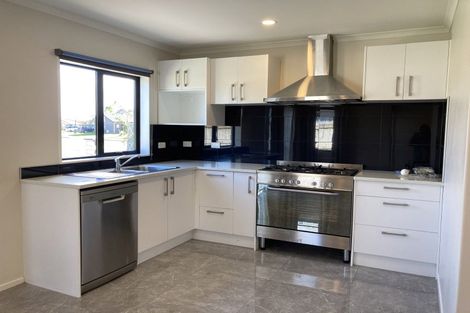 Photo of property in 1 Capricorn Place, Rototuna North, Hamilton, 3210