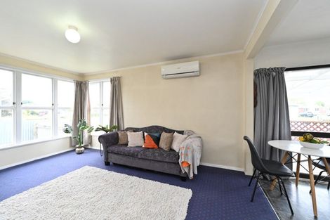 Photo of property in 37 Constable Crescent, Onekawa, Napier, 4110